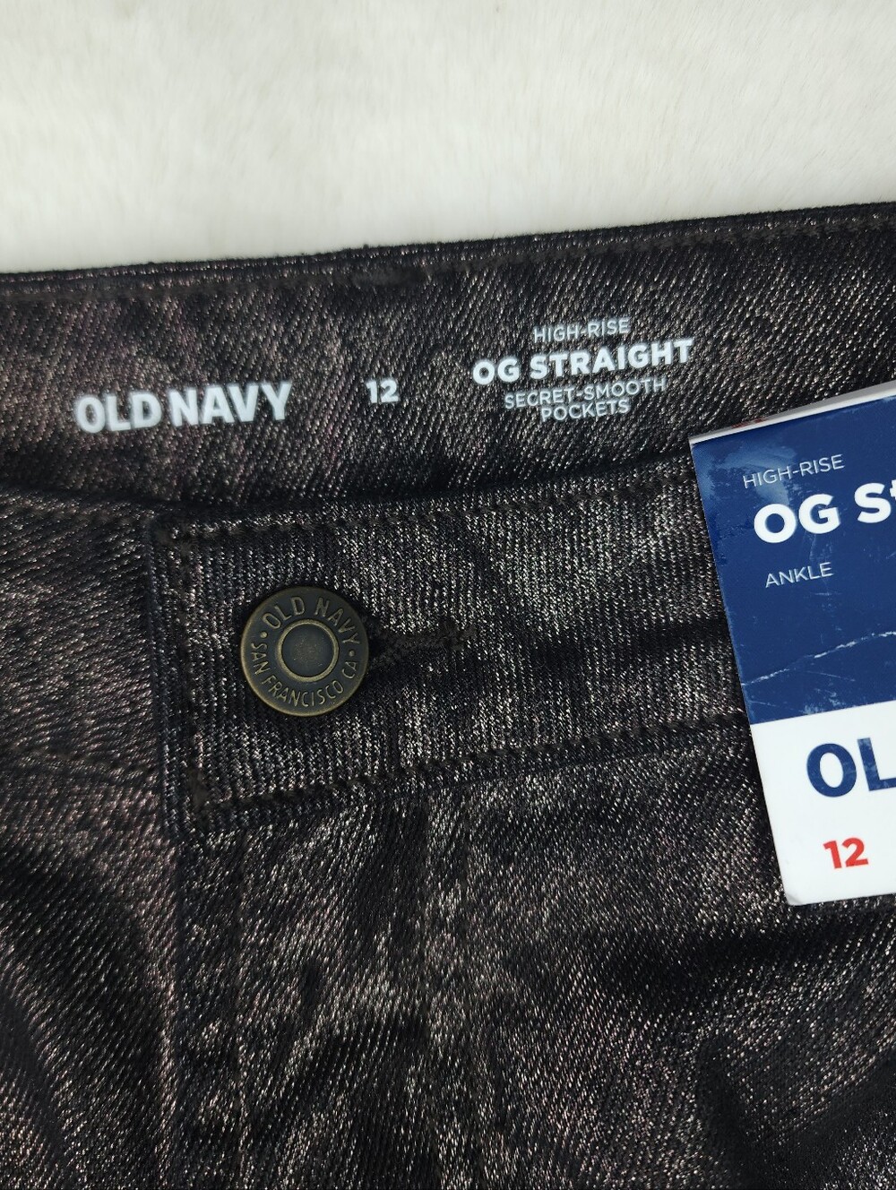 Old Navy OG Straight High-Rise Ankle Metallic Black Jeans - Picture 5 of 8
